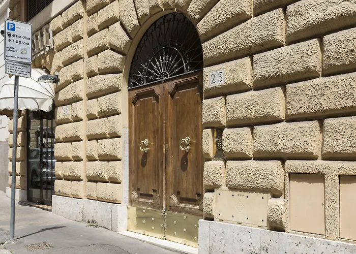 Romac Borghese With 3 Bedrooms Near Via Veneto Апартаменты Рим