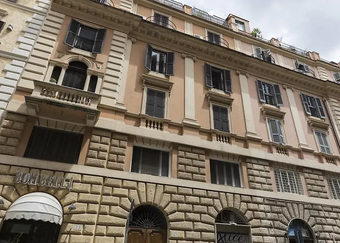 Romac Borghese With 3 Bedrooms Near Via Veneto Апартаменты Рим