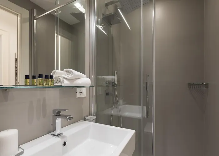 Апартаменты Romac Borghese With 3 Bedrooms Near Via Veneto