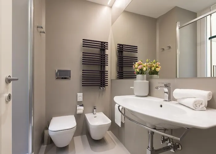 Апартаменты Romac Borghese With 3 Bedrooms Near Via Veneto *